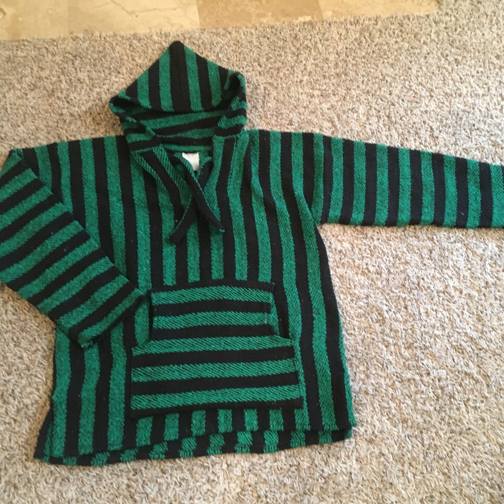 Artilana Mens Medium Poncho